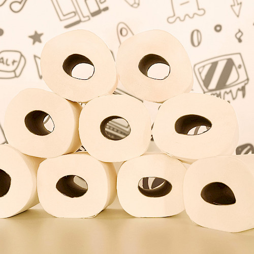 TP 9 Tower Roll mit Graffiti Hintergrund